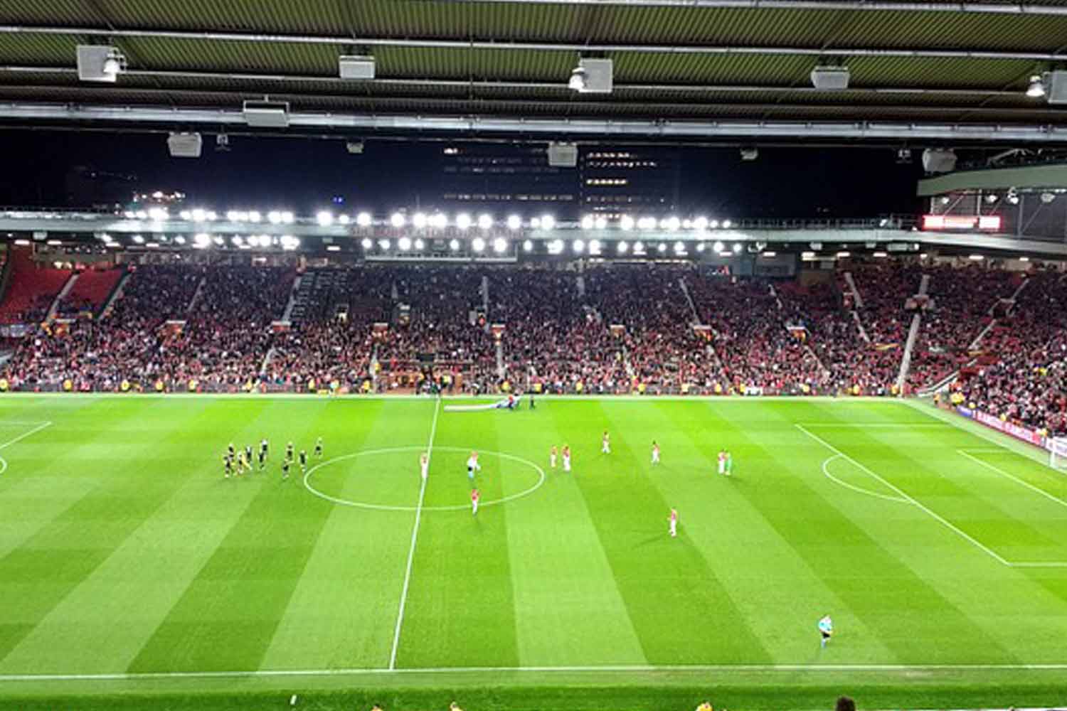 das Stadion und das Spiel